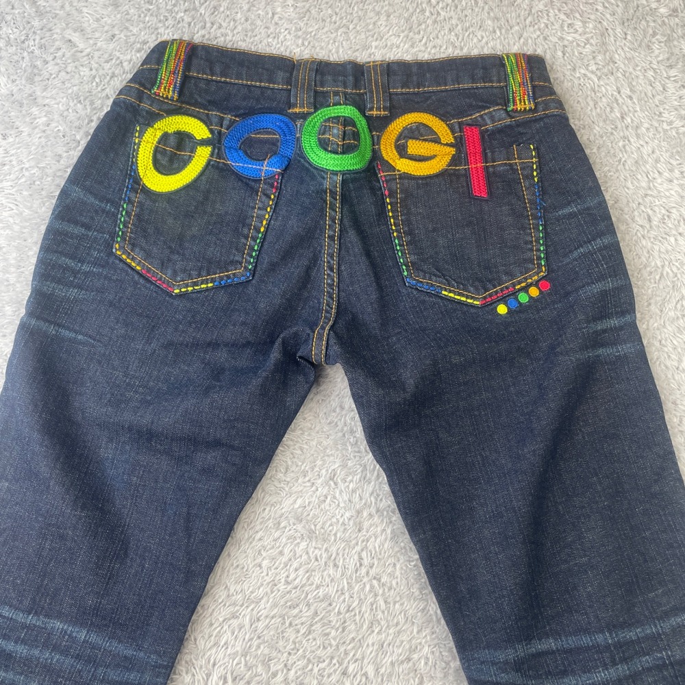 Coogi Jeans Women 7/8 Blue Rainbow Embroidered Logo Straight Leg Denim Pants